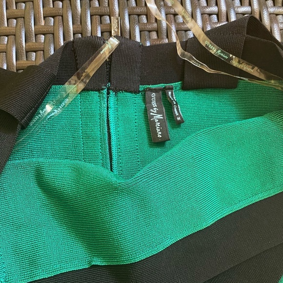 Guess by Marciano, Green & Black, body con dress - Picture 4 of 4